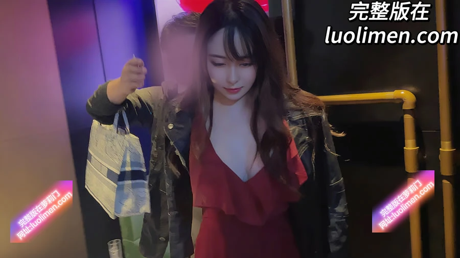 图片[4]-怪兽17期 – 酒吧搭讪！艳遇明星级SSS爆美女！-萝莉门 LUOLIMEN