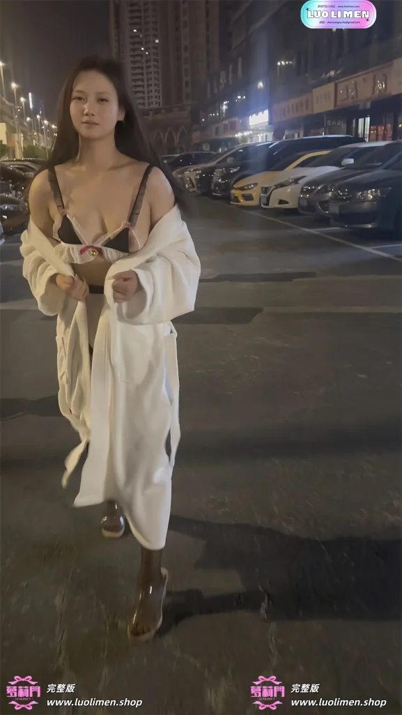 图片[6]-西萌工作室 – 新作 22分钟 2K 涵涵深夜街头+小泪街头露出-萝莉门 LUOLIMEN
